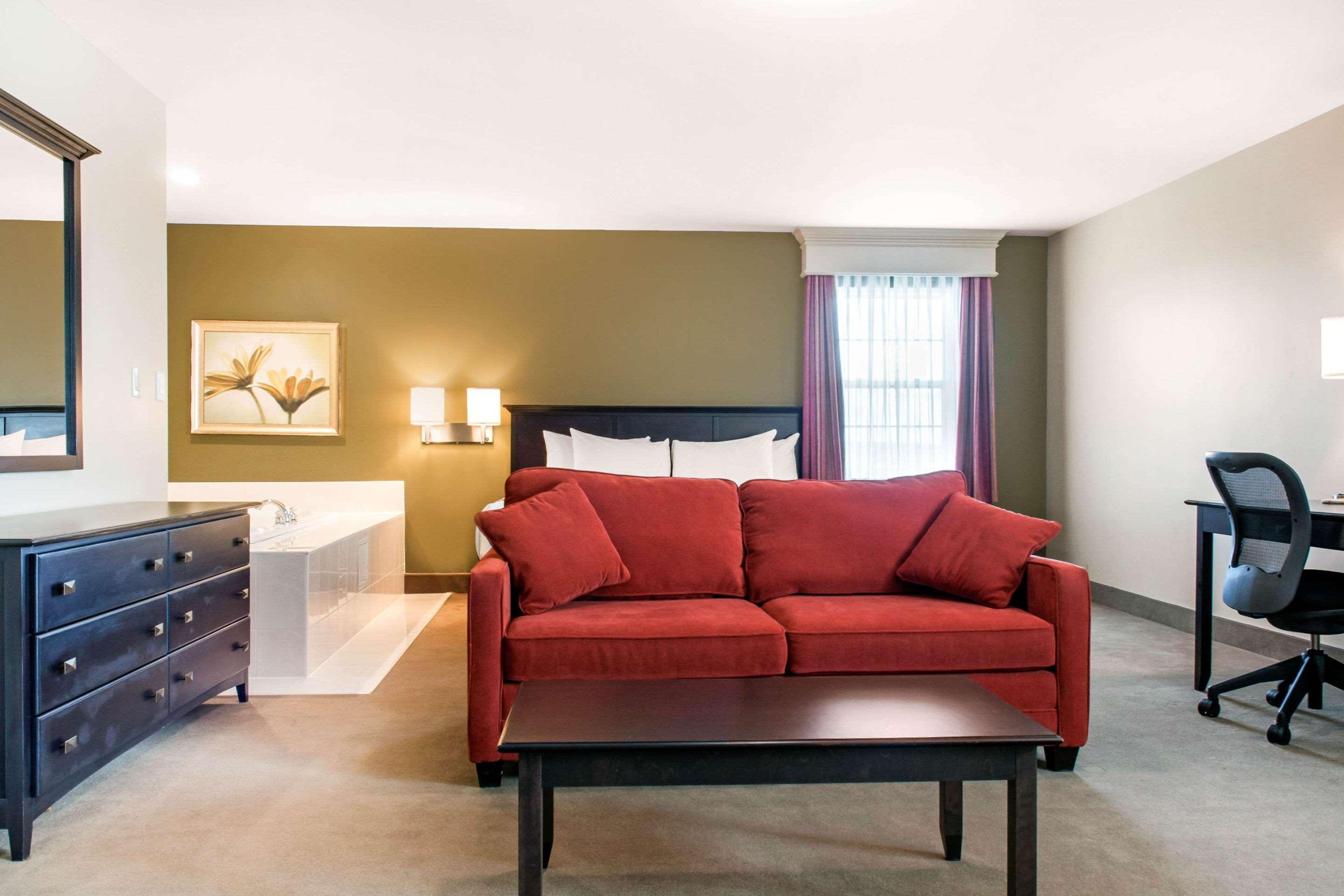Quality Inn & Suites Quispamsis Rothesay Exteriér fotografie
