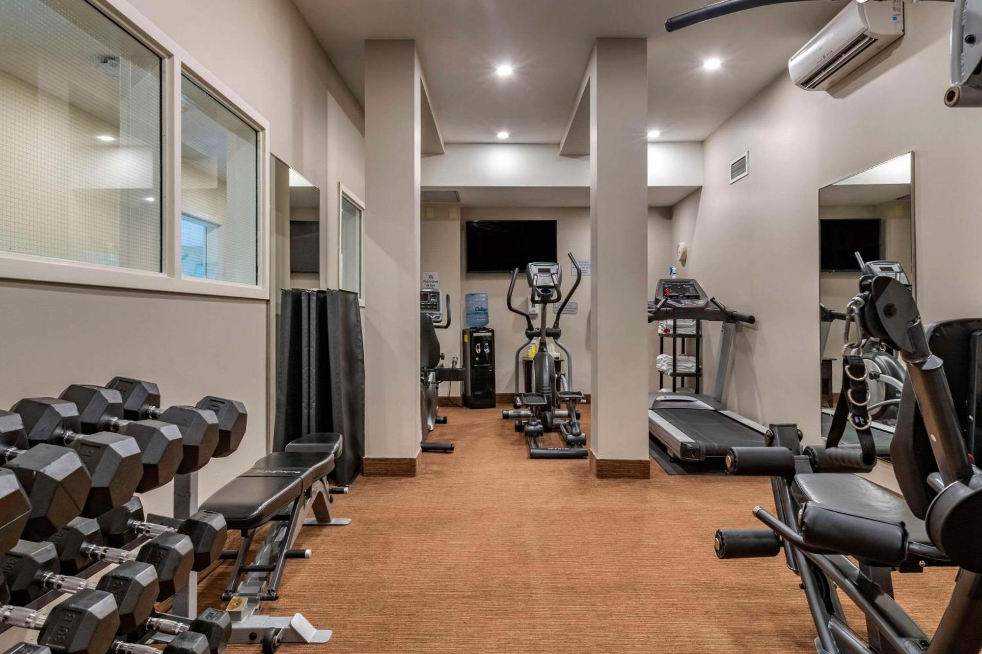 Quality Inn & Suites Quispamsis Rothesay Exteriér fotografie