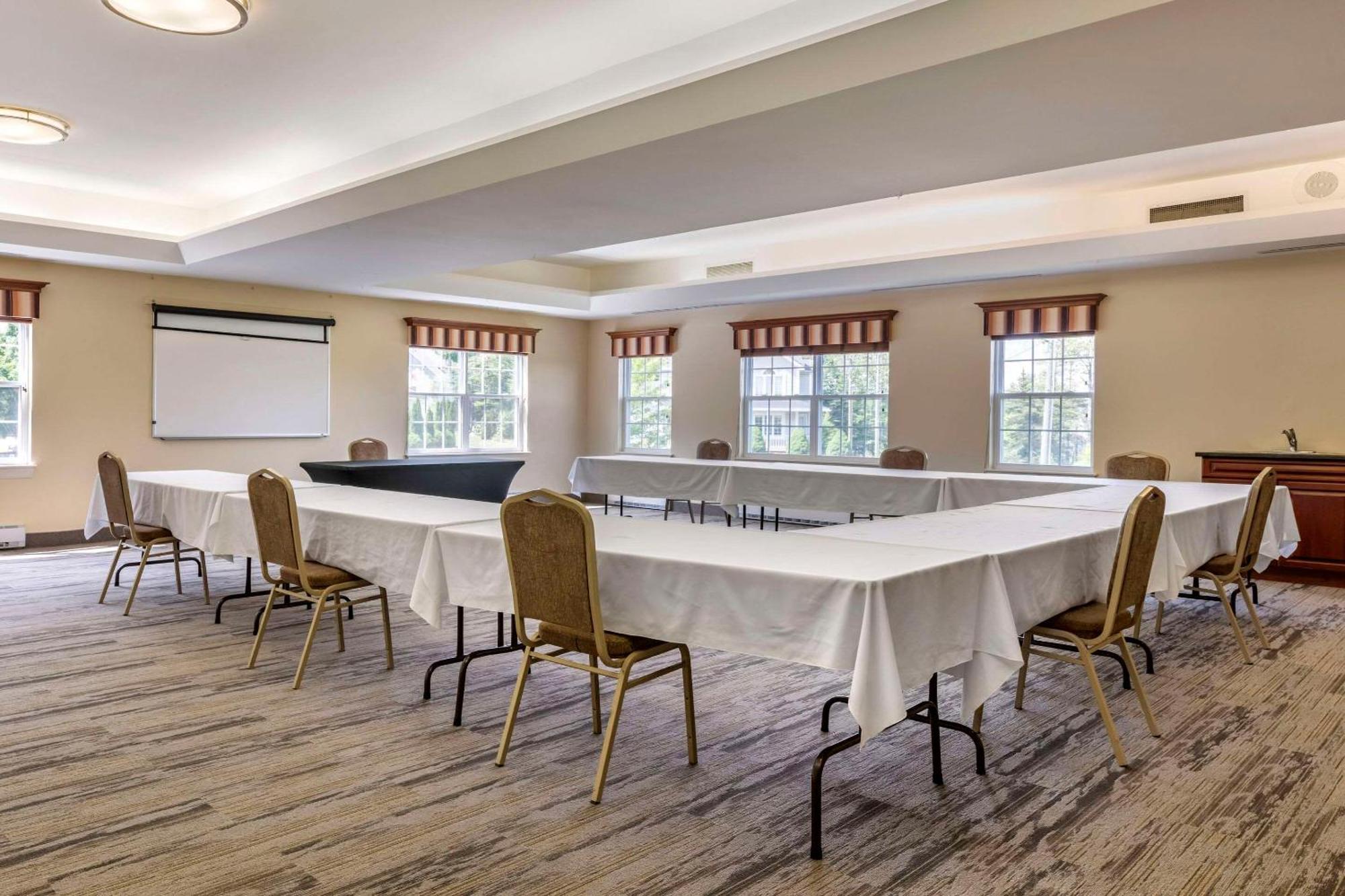 Quality Inn & Suites Quispamsis Rothesay Exteriér fotografie