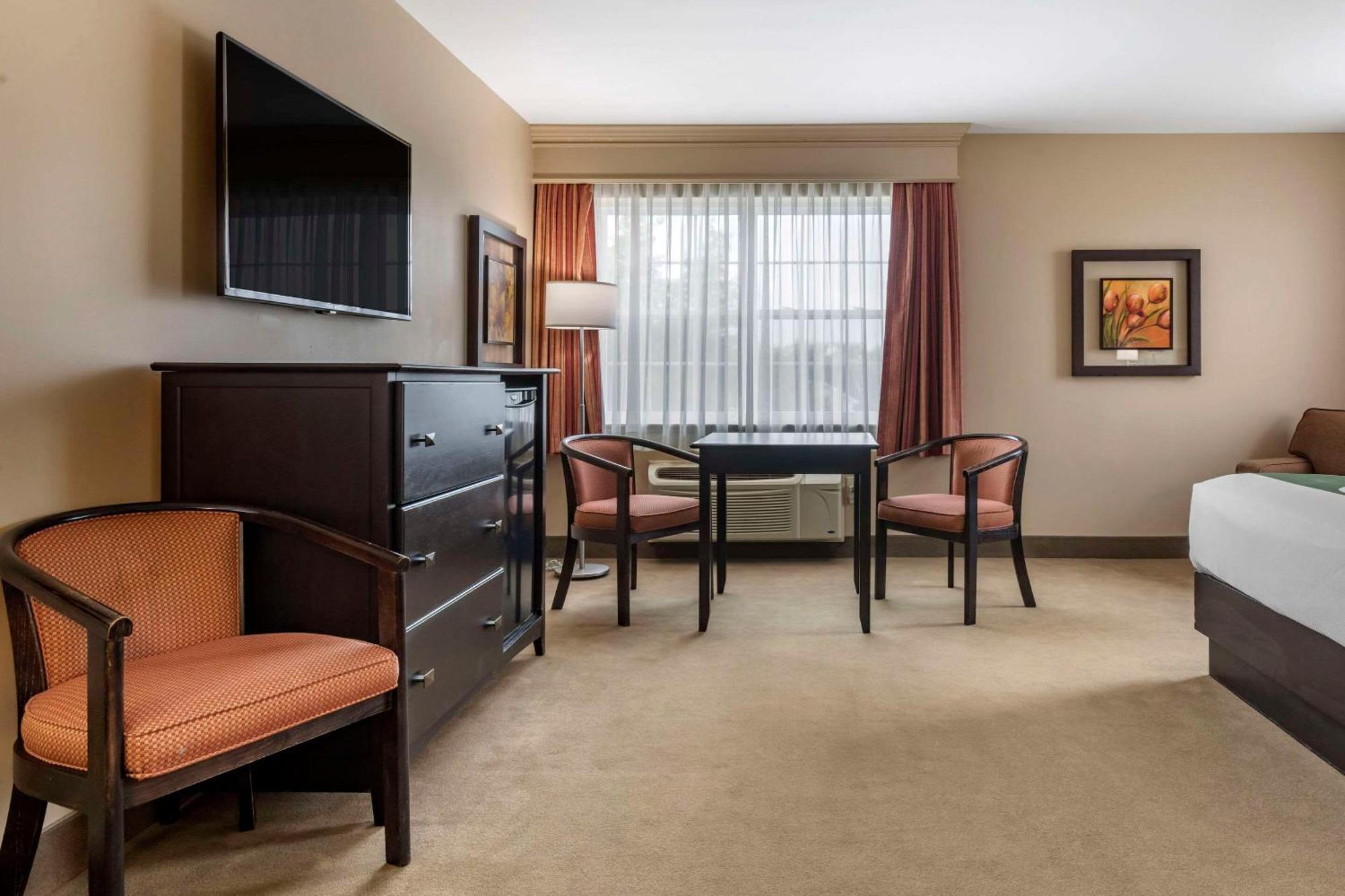 Quality Inn & Suites Quispamsis Rothesay Exteriér fotografie